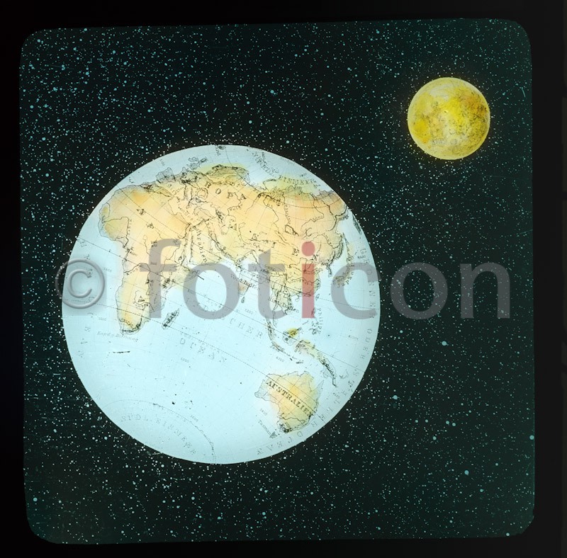 Erde und Mond --- Earth and Moon - Foto foticon-simon-sternenwelt-267-029.jpg | foticon.de - Bilddatenbank für Motive aus Geschichte und Kultur